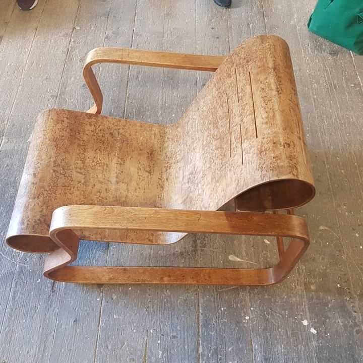 Sessel aus gebogenem Holz