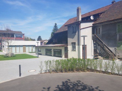Das Werkstattgebäude der F. Gräser AG an der Wehntalerstrasse 469